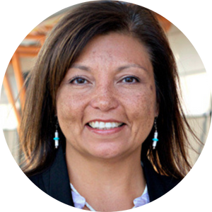 dr. Muzquiz advisor headshot