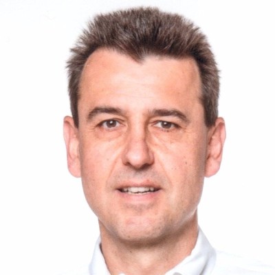 Dr. Hofgaertner headshot