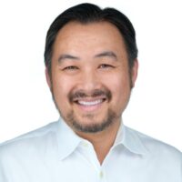 Dr. Pham advisor headshot