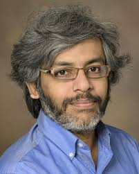 Dr. Saranathan headshot